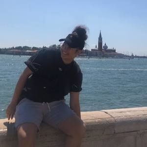 Meet your Posher, Shamim